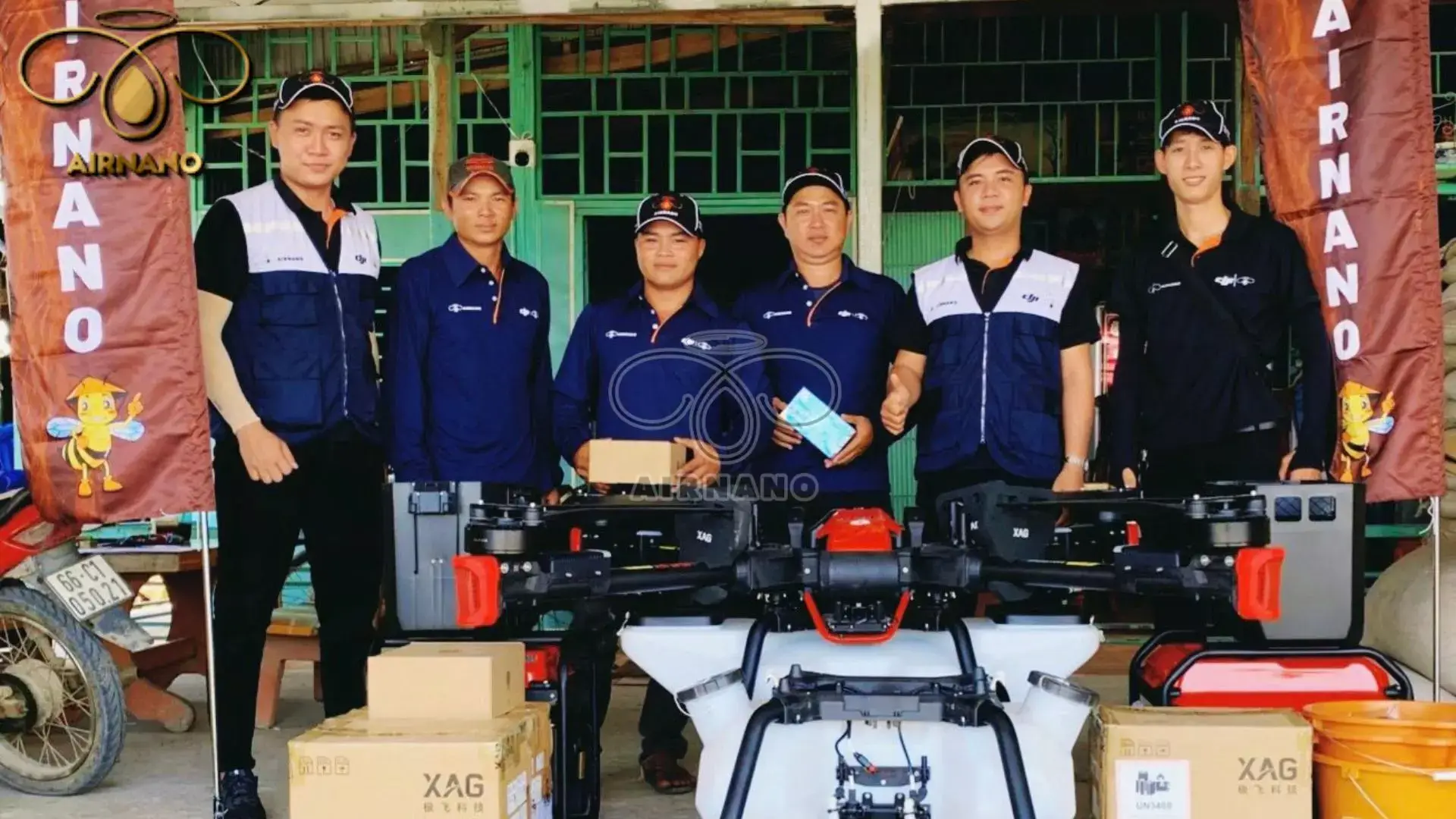 Máy bay phun thuốc giá rẻ bao nhiêu? %