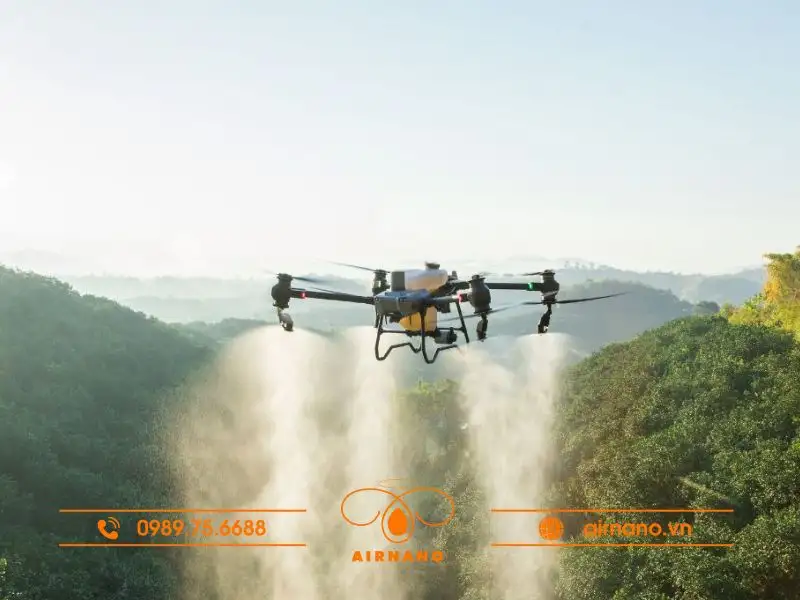 Lợi ích của máy bay phun thuốc cho cây sầu riêng